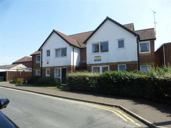 1 Bedroom Ground Fla...